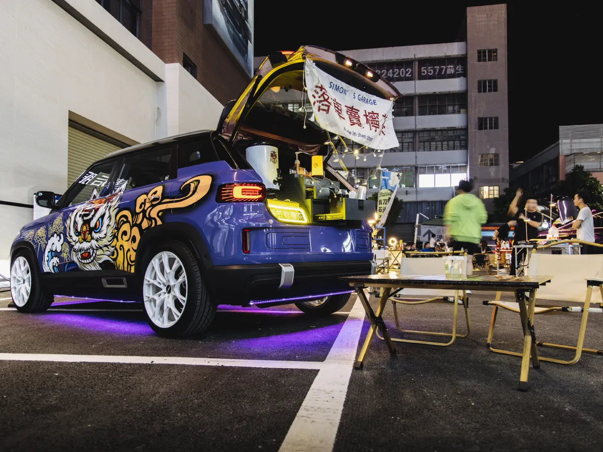 Geely ICON,autocango,china used car exporter,china ev exporter,chinese used car exporter,chinese used ev exporter