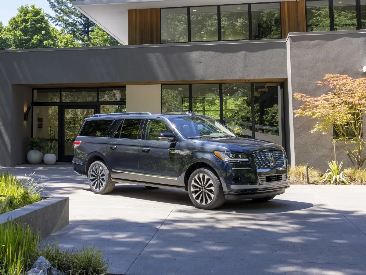 Lincoln Navigator,autocango,china used car exporter,china ev exporter,chinese used car exporter,chinese used ev exporter