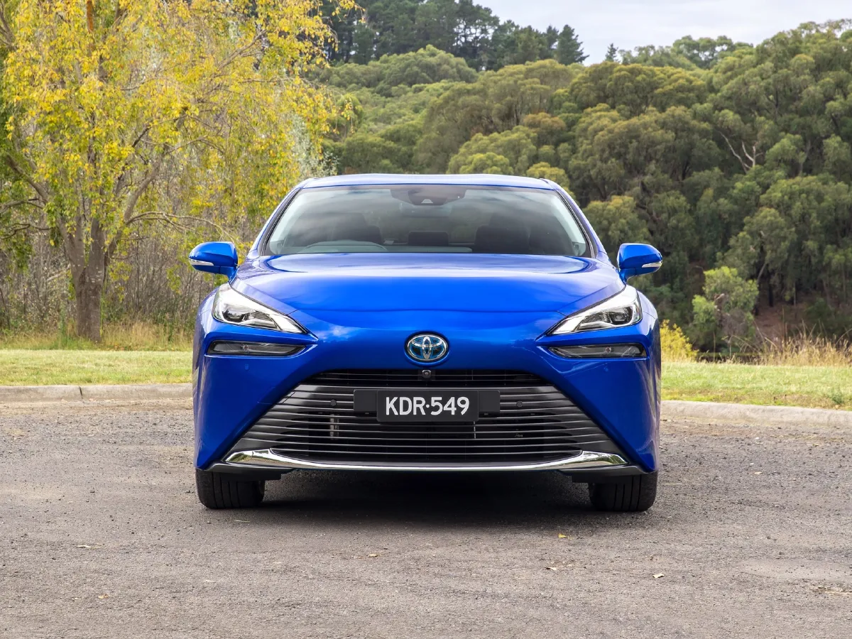 2023 Toyota Mirai,autocango,china used car exporter,china ev exporter,chinese used car exporter,chinese used ev exporter