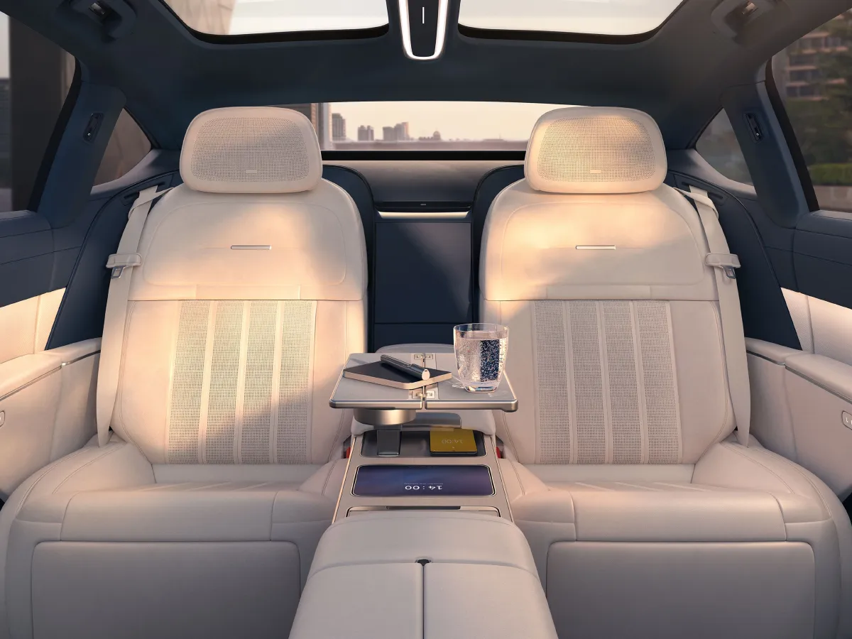 NIO ET9,autocango,china used car exporter,china ev exporter,chinese used car exporter,chinese used ev exporter