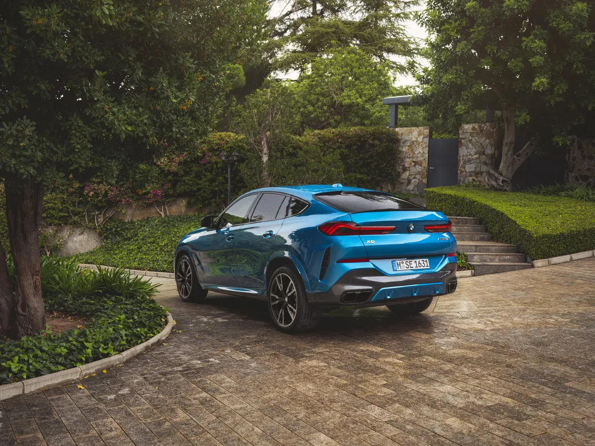 BMW X6,autocango,china used car exporter,china ev exporter,chinese used car exporter,chinese used ev exporter