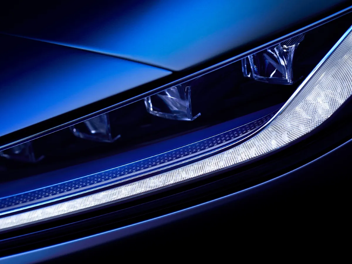 Jaguar F-TYPE,autocango,china used car exporter,china ev exporter,chinese used car exporter,chinese used ev exporter