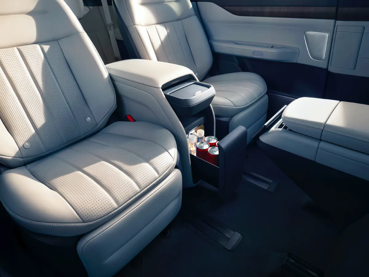 NIO ES8,autocango,china used car exporter,china ev exporter,chinese used car exporter,chinese used ev exporter