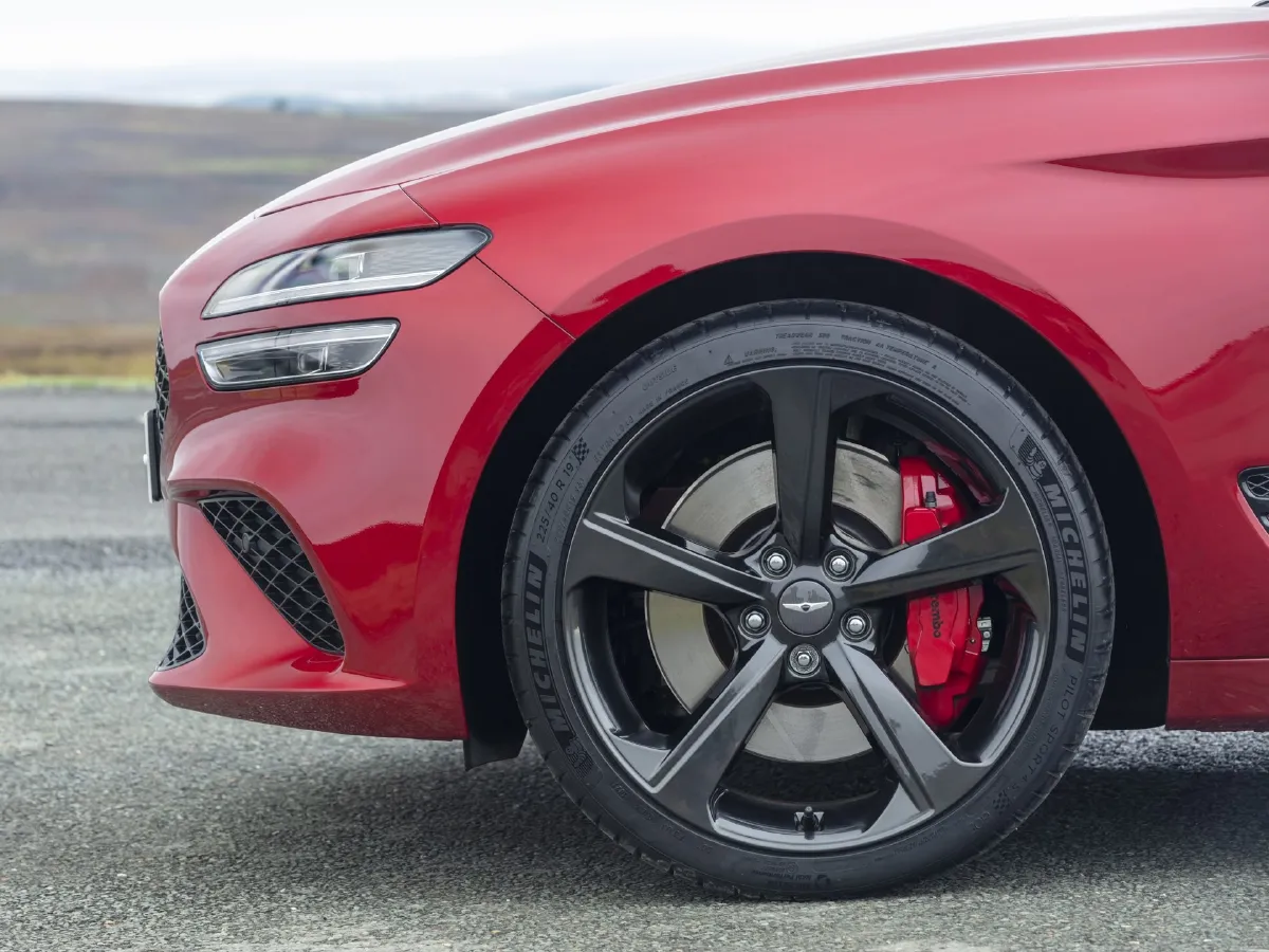 Genesis G70,autocango,china used car exporter,china ev exporter,chinese used car exporter,chinese used ev exporter