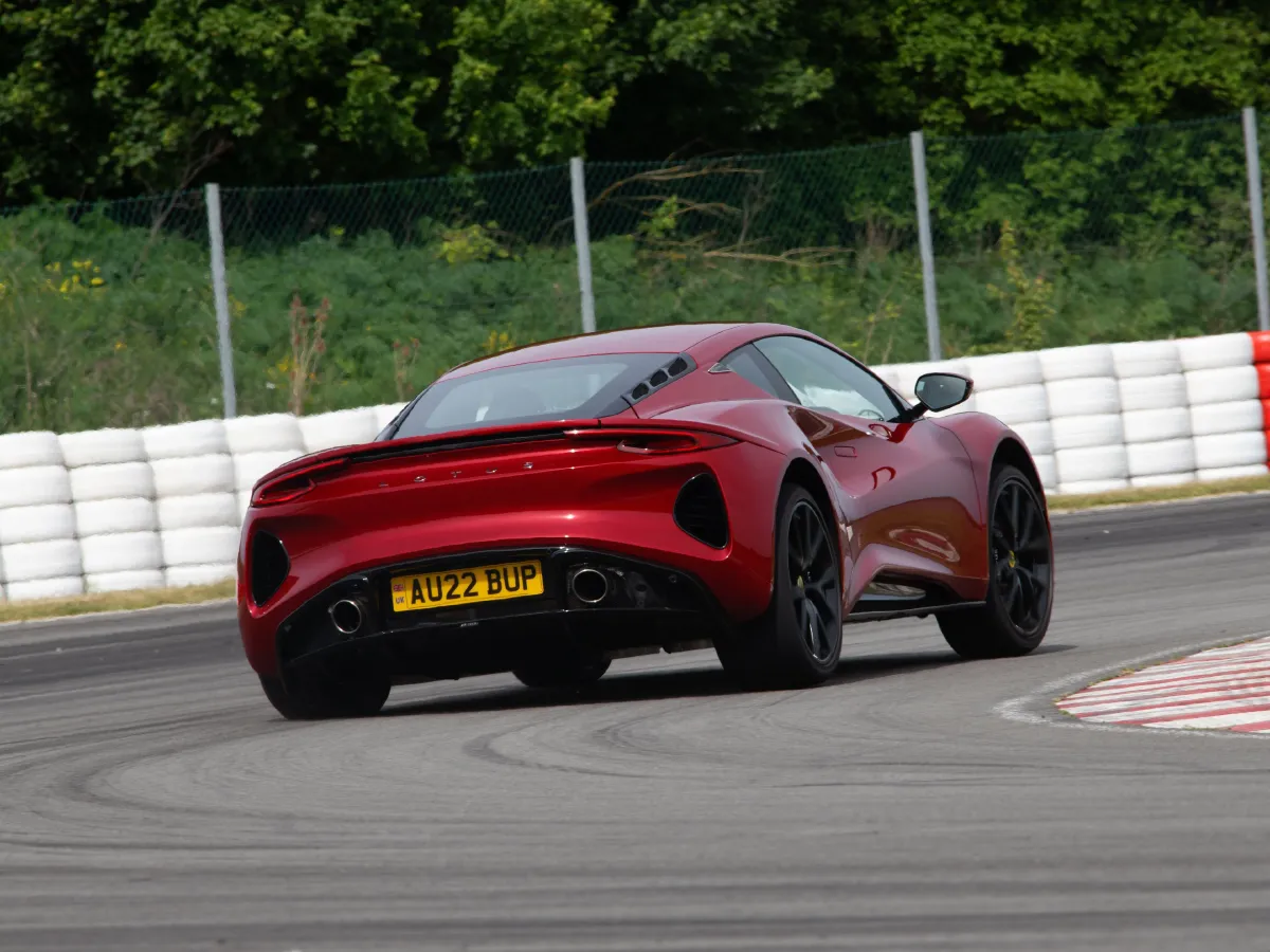 Lotus EMIRA,autocango,china used car exporter,china ev exporter,chinese used car exporter,chinese used ev exporter