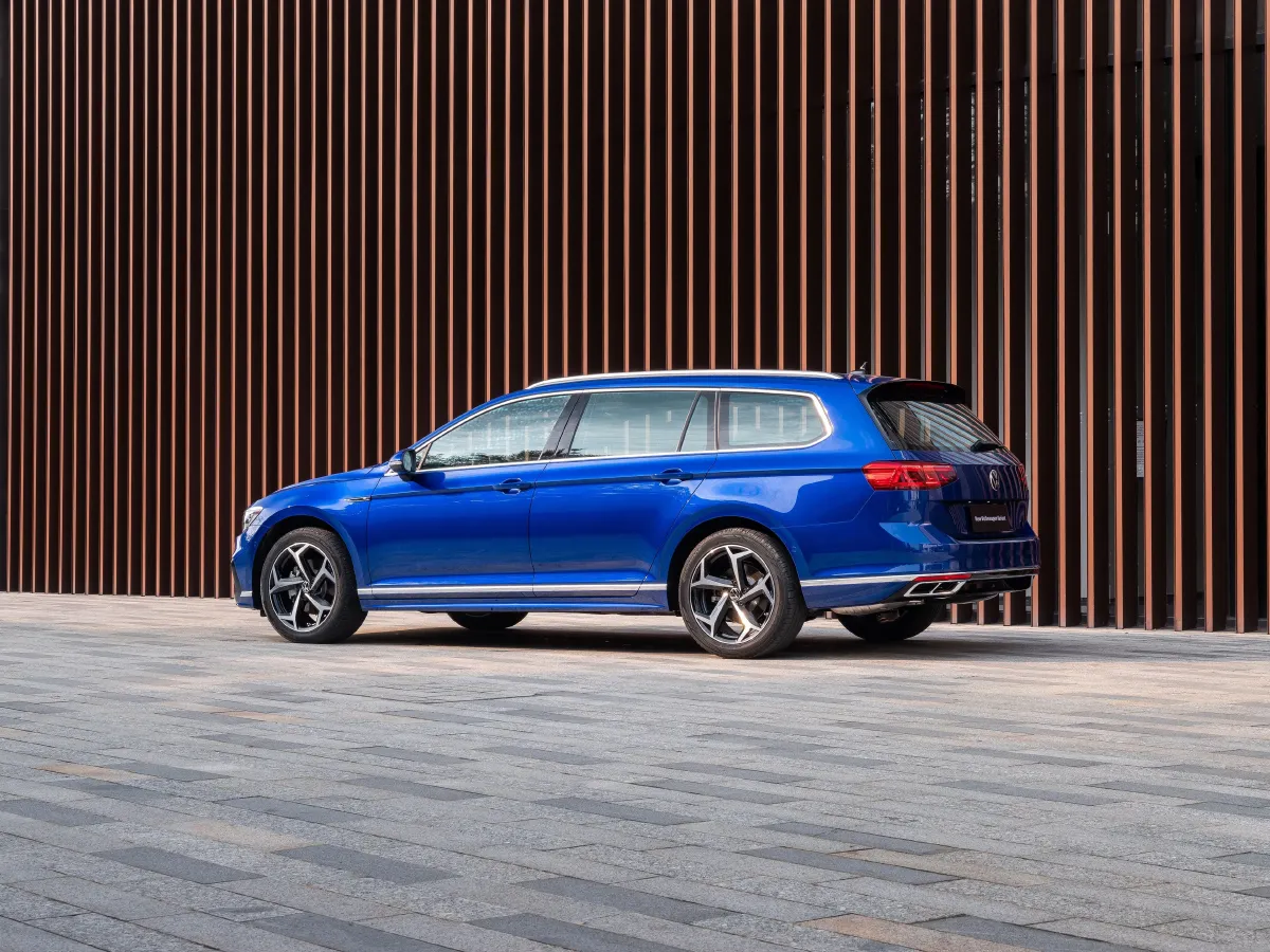 Volkswagen Alltrack,autocango,china used car exporter,china ev exporter,chinese used car exporter,chinese used ev exporter