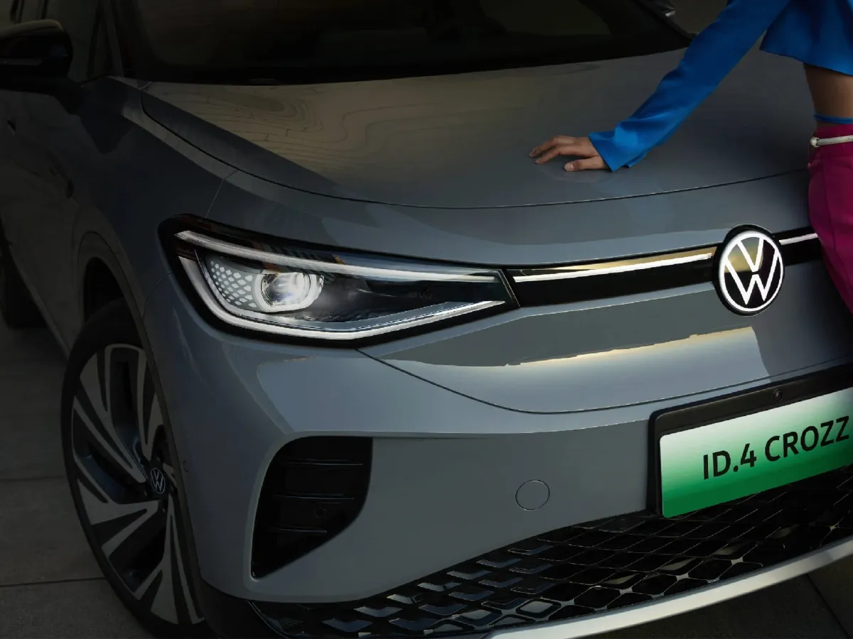 Volkswagen ID.4 Crozz,autocango,china used car exporter,china ev exporter,chinese used car exporter,chinese used ev exporter