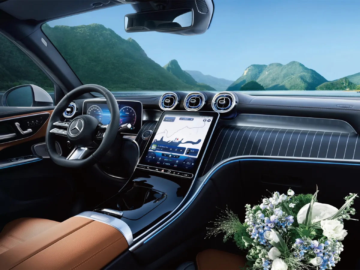 Mercedes-Benz GLC Class,autocango,china used car exporter,china ev exporter,chinese used car exporter,chinese used ev exporter