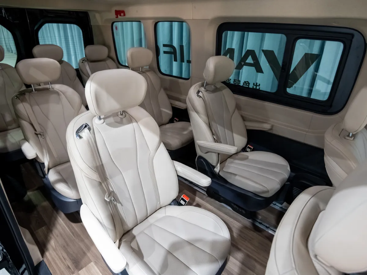MAXUS XinTu V90,autocango,china used car exporter,china ev exporter,chinese used car exporter,chinese used ev exporter