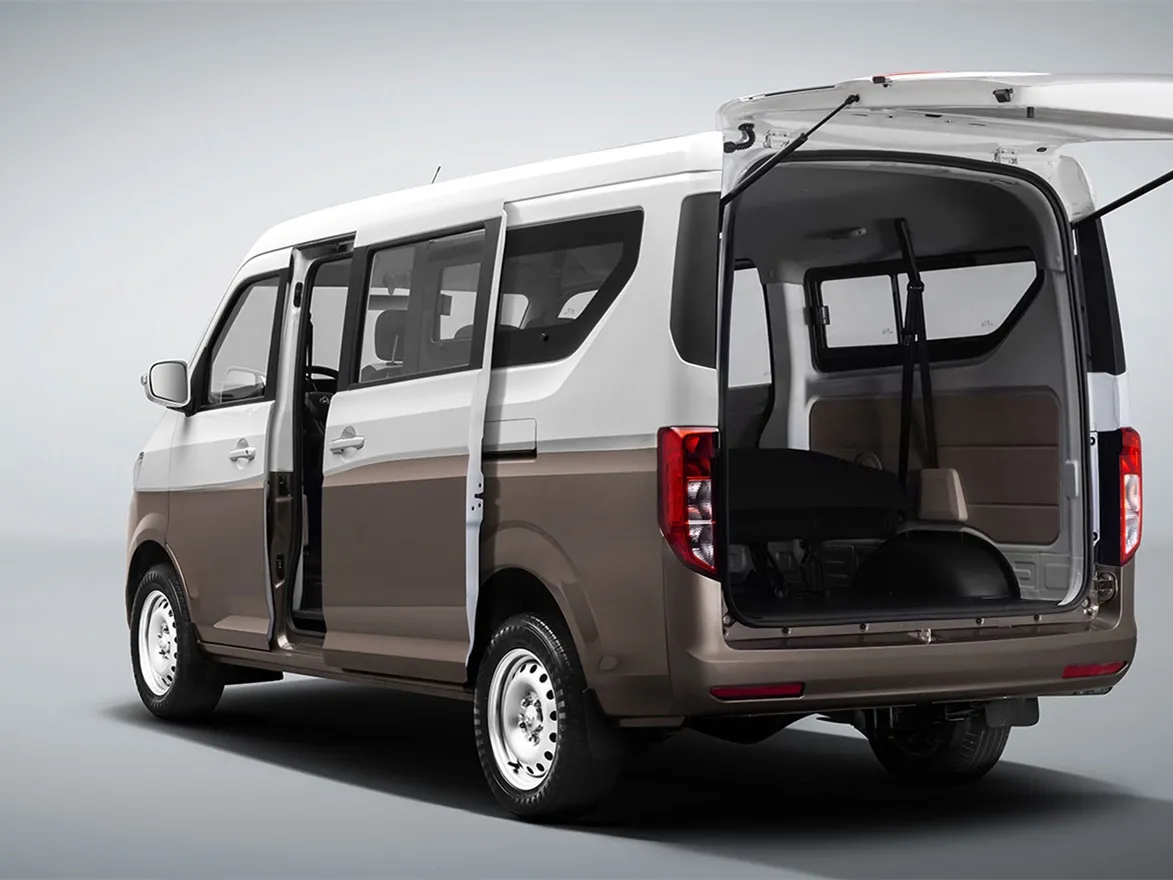 ChangAn KuaYue KuaYueXing V5,autocango,china used car exporter,china ev exporter,chinese used car exporter,chinese used ev exporter