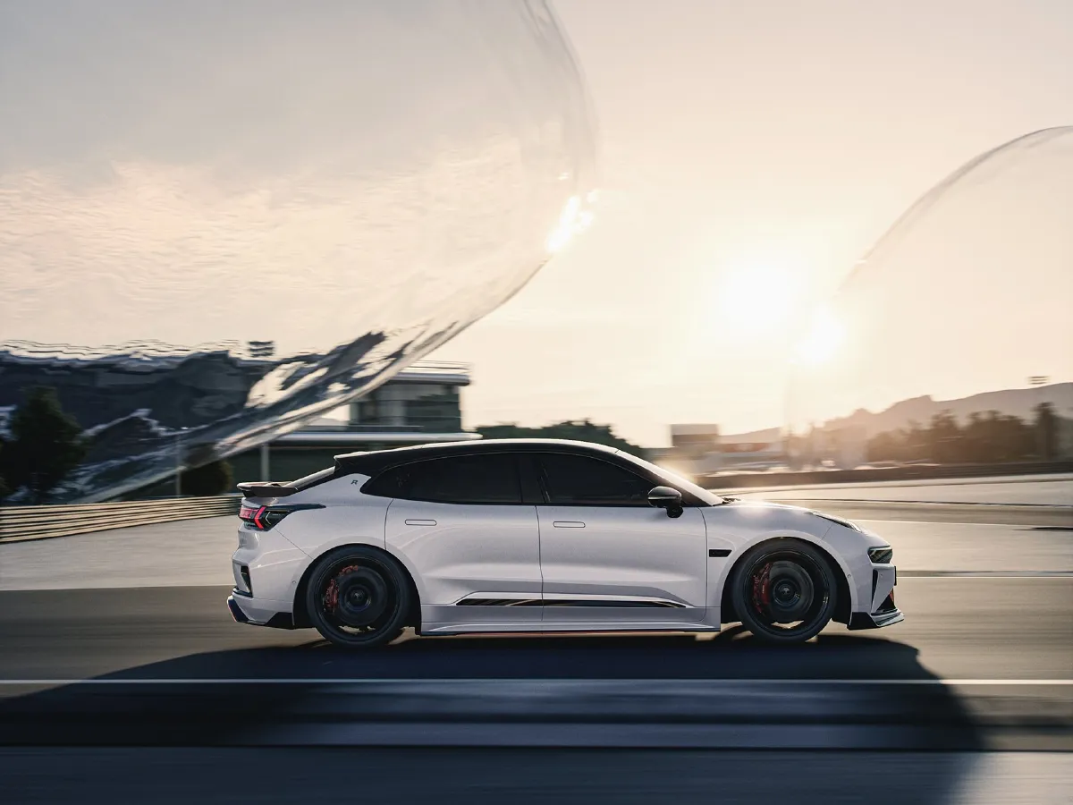 Zeekr 001,autocango,china used car exporter,china ev exporter,chinese used car exporter,chinese used ev exporter