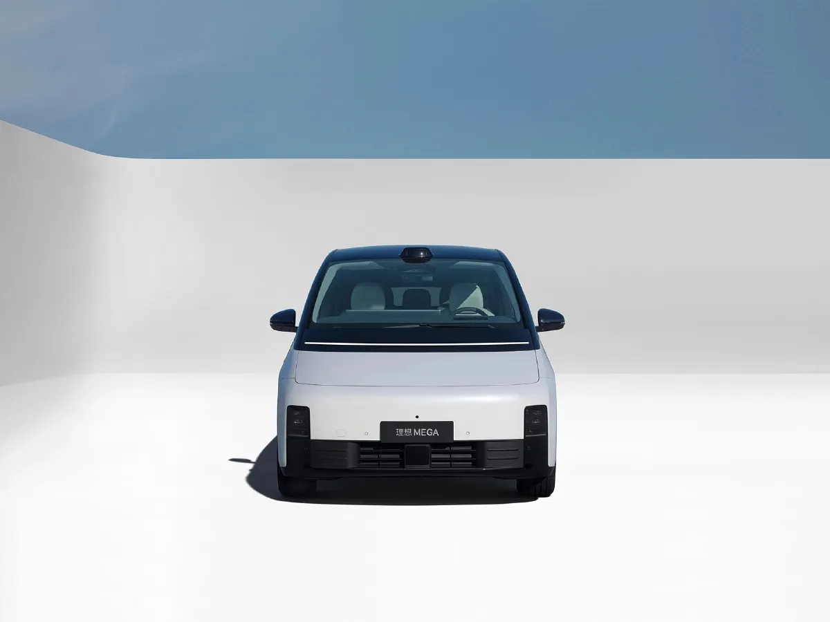 Li MEGA,autocango,china used car exporter,china ev exporter,chinese used car exporter,chinese used ev exporter