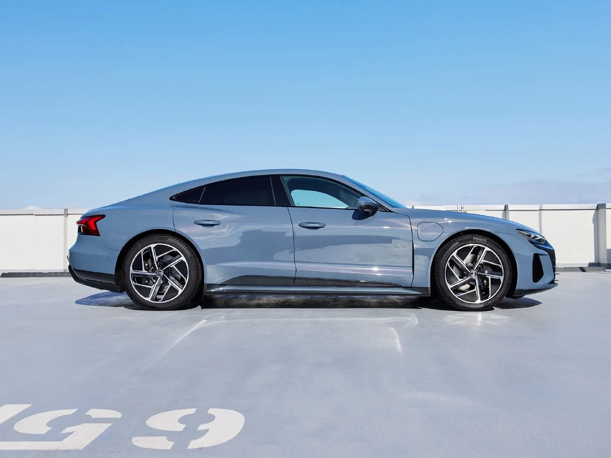 Audi e-tron GT,autocango,china used car exporter,china ev exporter,chinese used car exporter,chinese used ev exporter