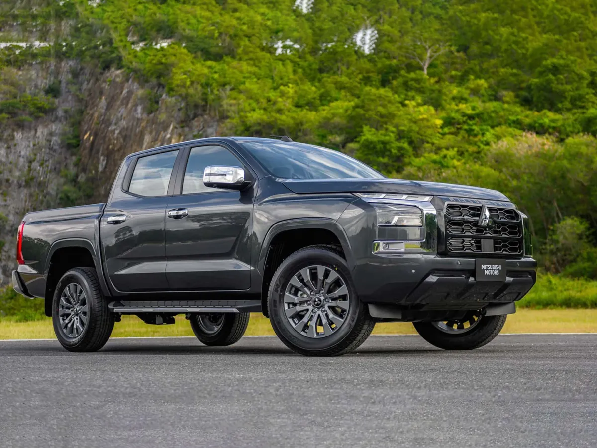 2023 Mitsubishi L200 2.3T 150HP L4 6AT,autocango,china used car exporter,china ev exporter,chinese used car exporter,chinese used ev exporter