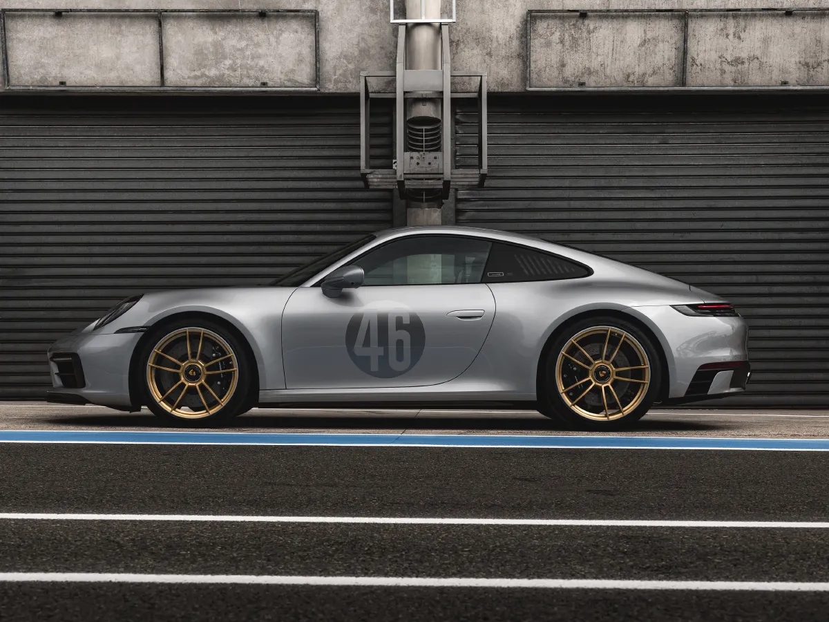 Porsche 911,autocango,china used car exporter,china ev exporter,chinese used car exporter,chinese used ev exporter