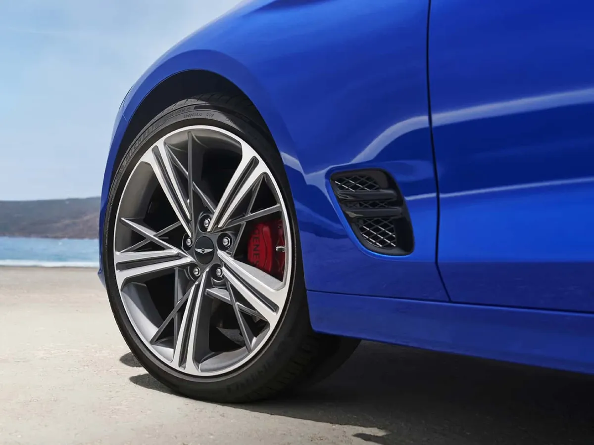 Genesis G70,autocango,china used car exporter,china ev exporter,chinese used car exporter,chinese used ev exporter