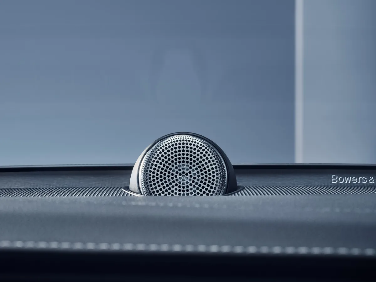 Volvo XC90,autocango,china used car exporter,china ev exporter,chinese used car exporter,chinese used ev exporter