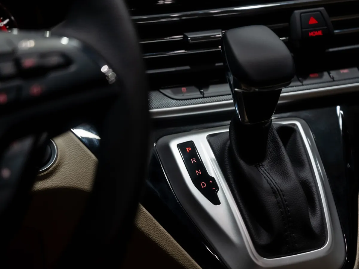 MAXUS XinTu V90,autocango,china used car exporter,china ev exporter,chinese used car exporter,chinese used ev exporter