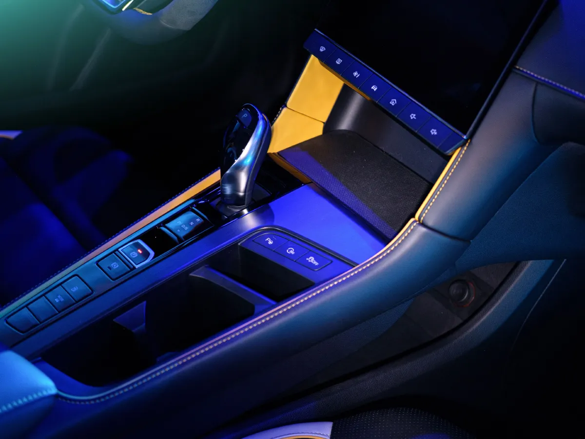 MG MG6,autocango,china used car exporter,china ev exporter,chinese used car exporter,chinese used ev exporter