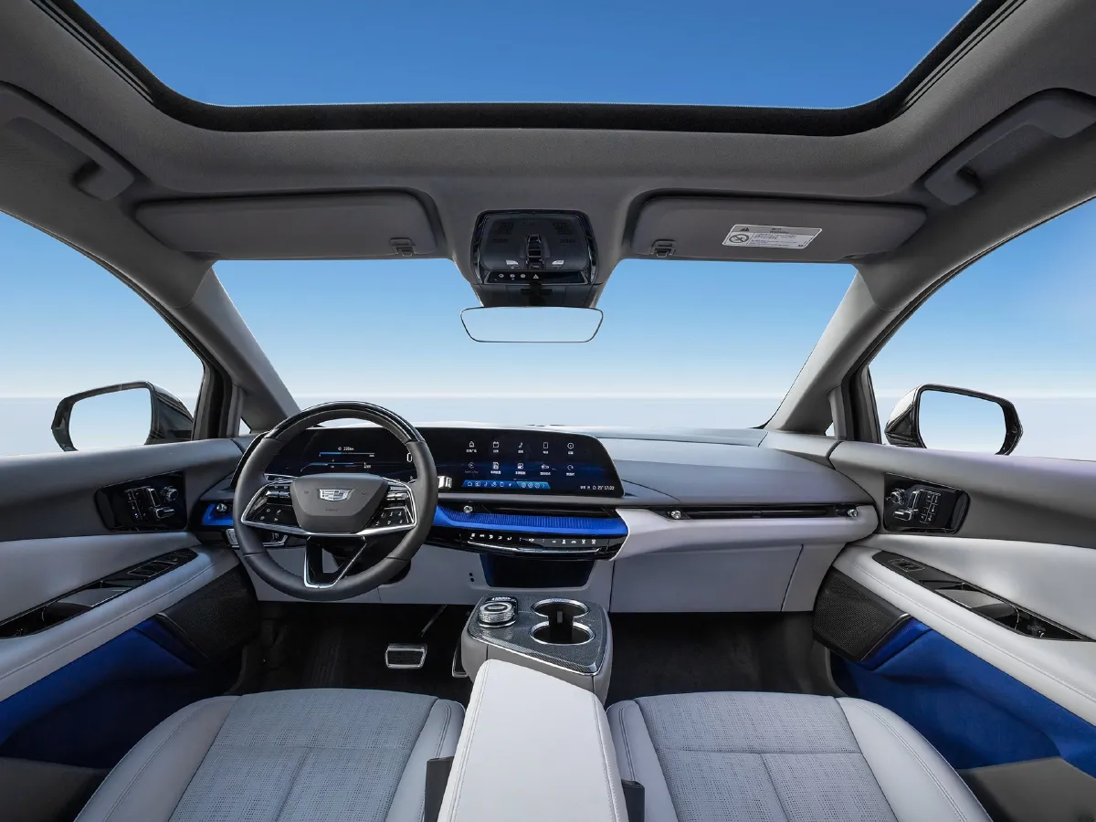 Cadillac OPTIQ,autocango,china used car exporter,china ev exporter,chinese used car exporter,chinese used ev exporter