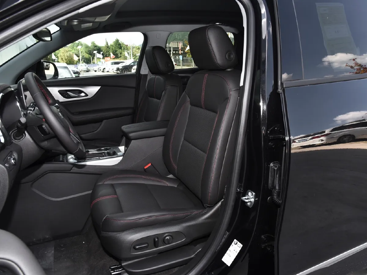 Chevrolet Blazer,autocango,china used car exporter,china ev exporter,chinese used car exporter,chinese used ev exporter