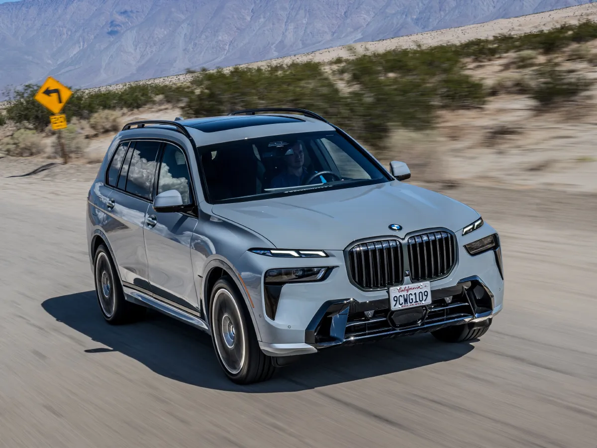 BMW X7,autocango,china used car exporter,china ev exporter,chinese used car exporter,chinese used ev exporter