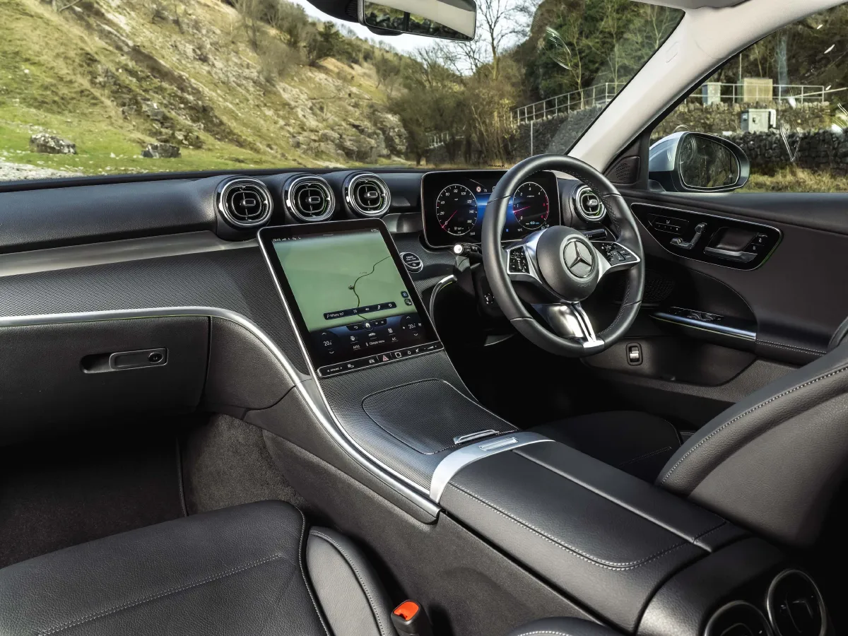 Mercedes-Benz C Class,autocango,china used car exporter,china ev exporter,chinese used car exporter,chinese used ev exporter