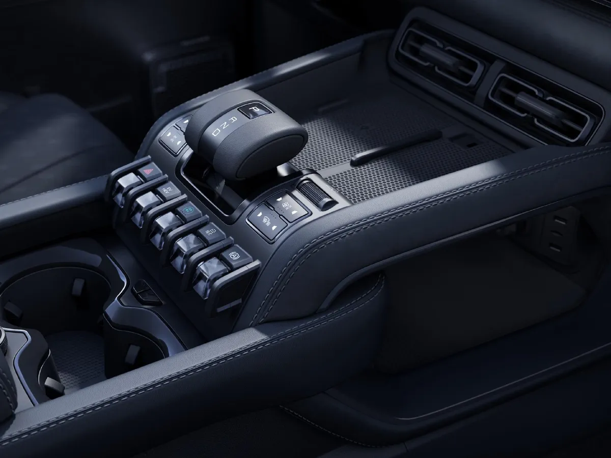 FangChengBao Bao 5,autocango,china used car exporter,china ev exporter,chinese used car exporter,chinese used ev exporter