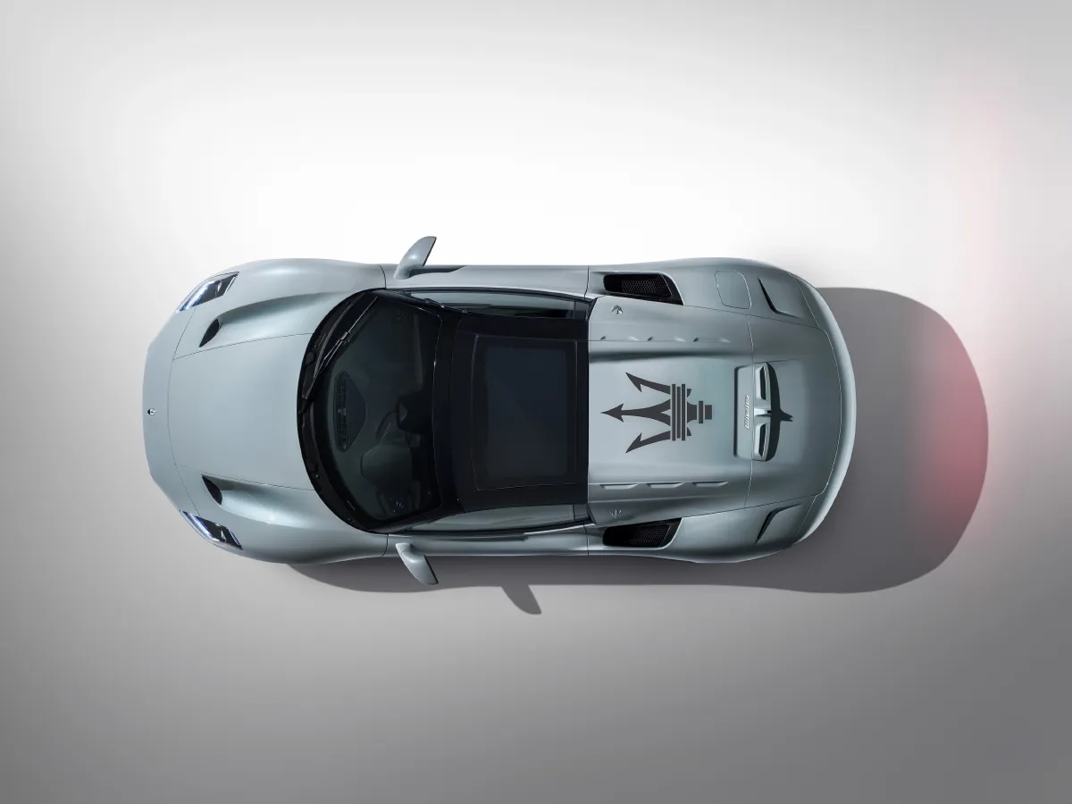 Maserati MC20,autocango,china used car exporter,china ev exporter,chinese used car exporter,chinese used ev exporter