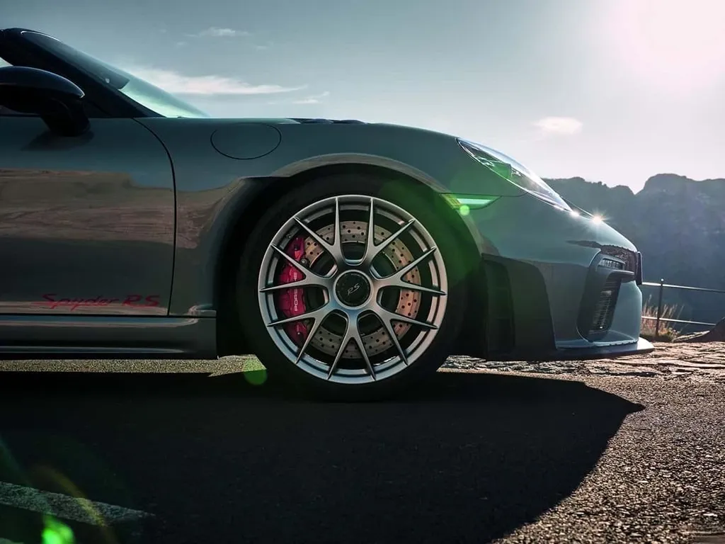 Porsche 718,autocango,china used car exporter,china ev exporter,chinese used car exporter,chinese used ev exporter