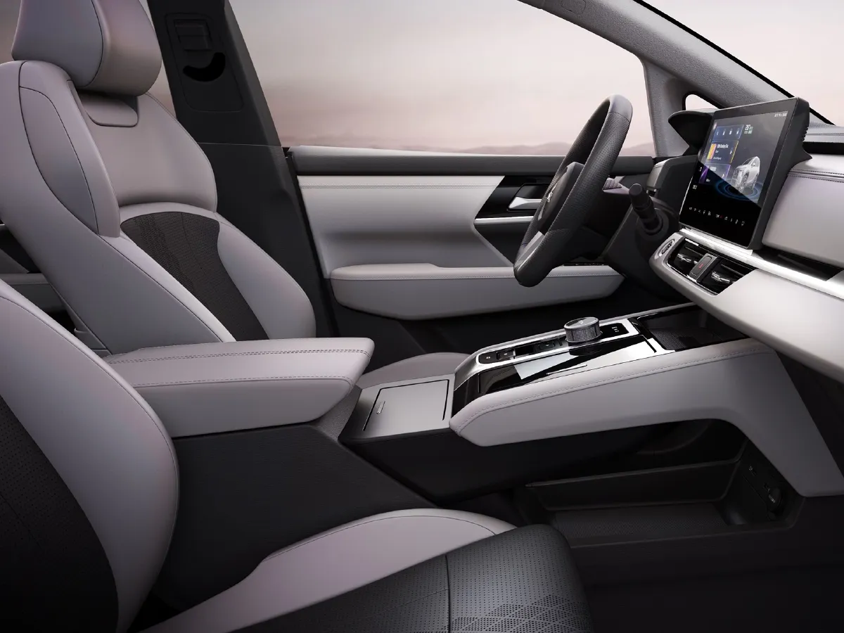 Mitsubishi Airtrek,autocango,china used car exporter,china ev exporter,chinese used car exporter,chinese used ev exporter