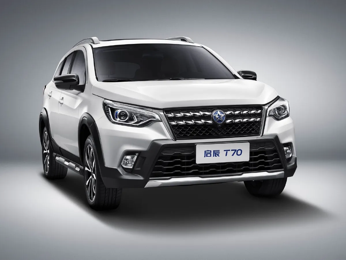 Venucia T70,autocango,china used car exporter,china ev exporter,chinese used car exporter,chinese used ev exporter