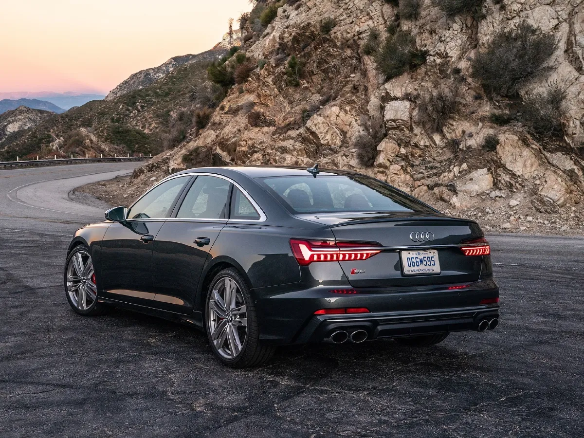 Audi S6,autocango,china used car exporter,china ev exporter,chinese used car exporter,chinese used ev exporter