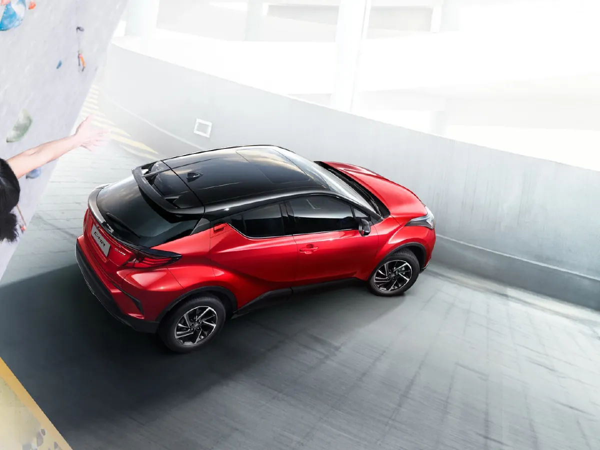 Toyota C-HR,autocango,china used car exporter,china ev exporter,chinese used car exporter,chinese used ev exporter
