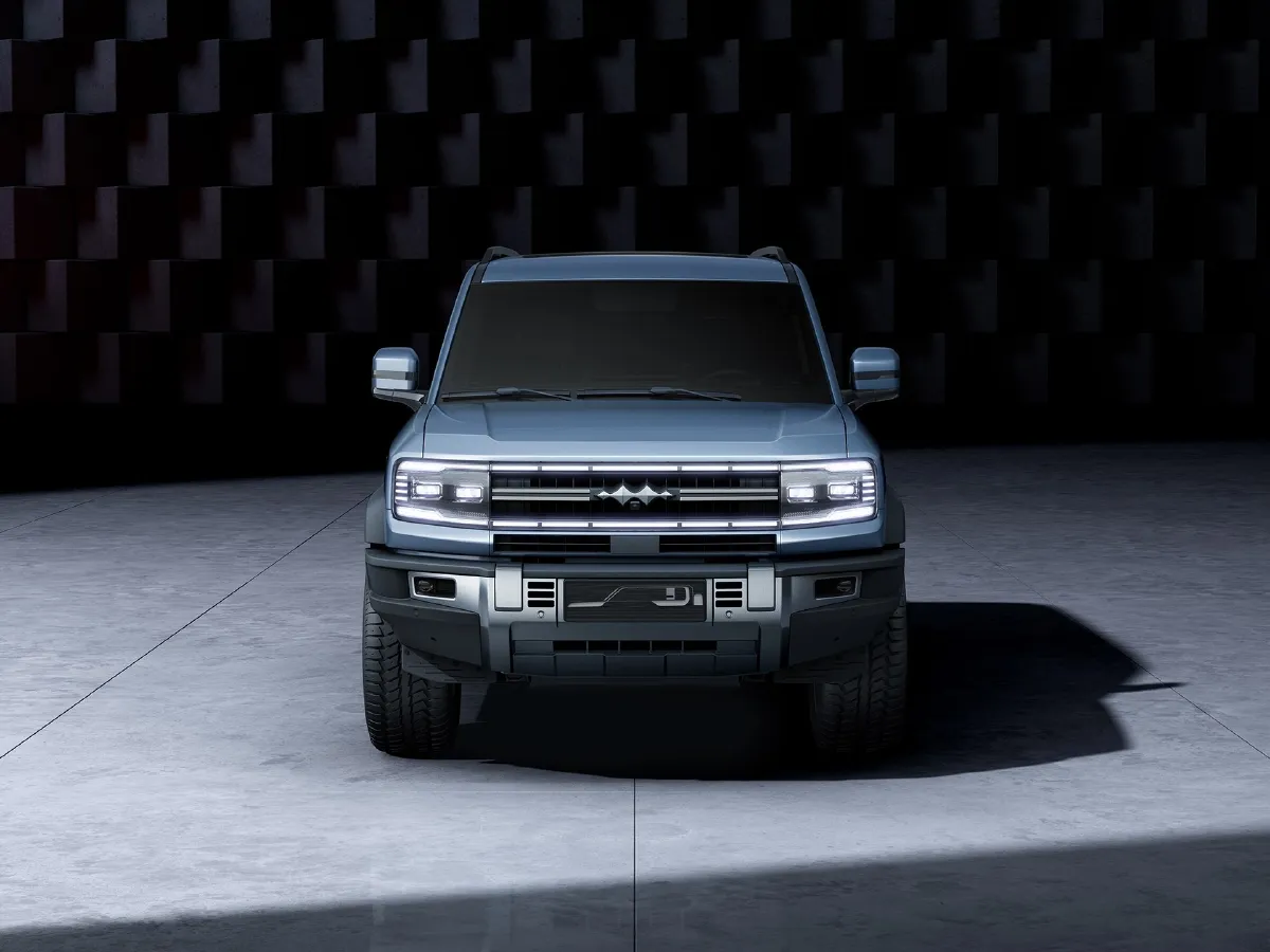 FangChengBao Bao 5,autocango,china used car exporter,china ev exporter,chinese used car exporter,chinese used ev exporter