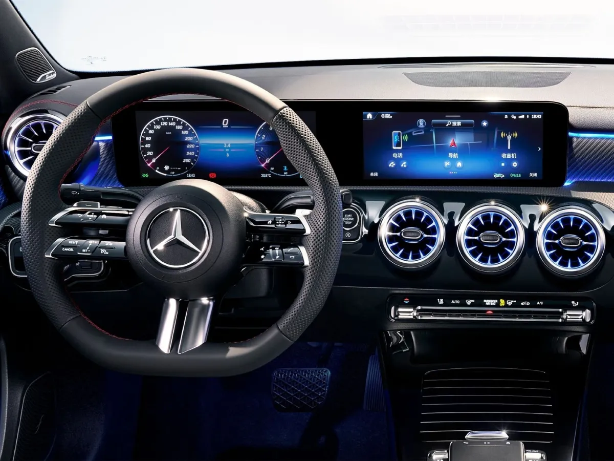 Mercedes-Benz A Class,autocango,china used car exporter,china ev exporter,chinese used car exporter,chinese used ev exporter