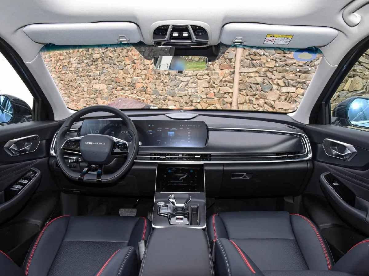 BeiJing Auto X7,autocango,china used car exporter,china ev exporter,chinese used car exporter,chinese used ev exporter