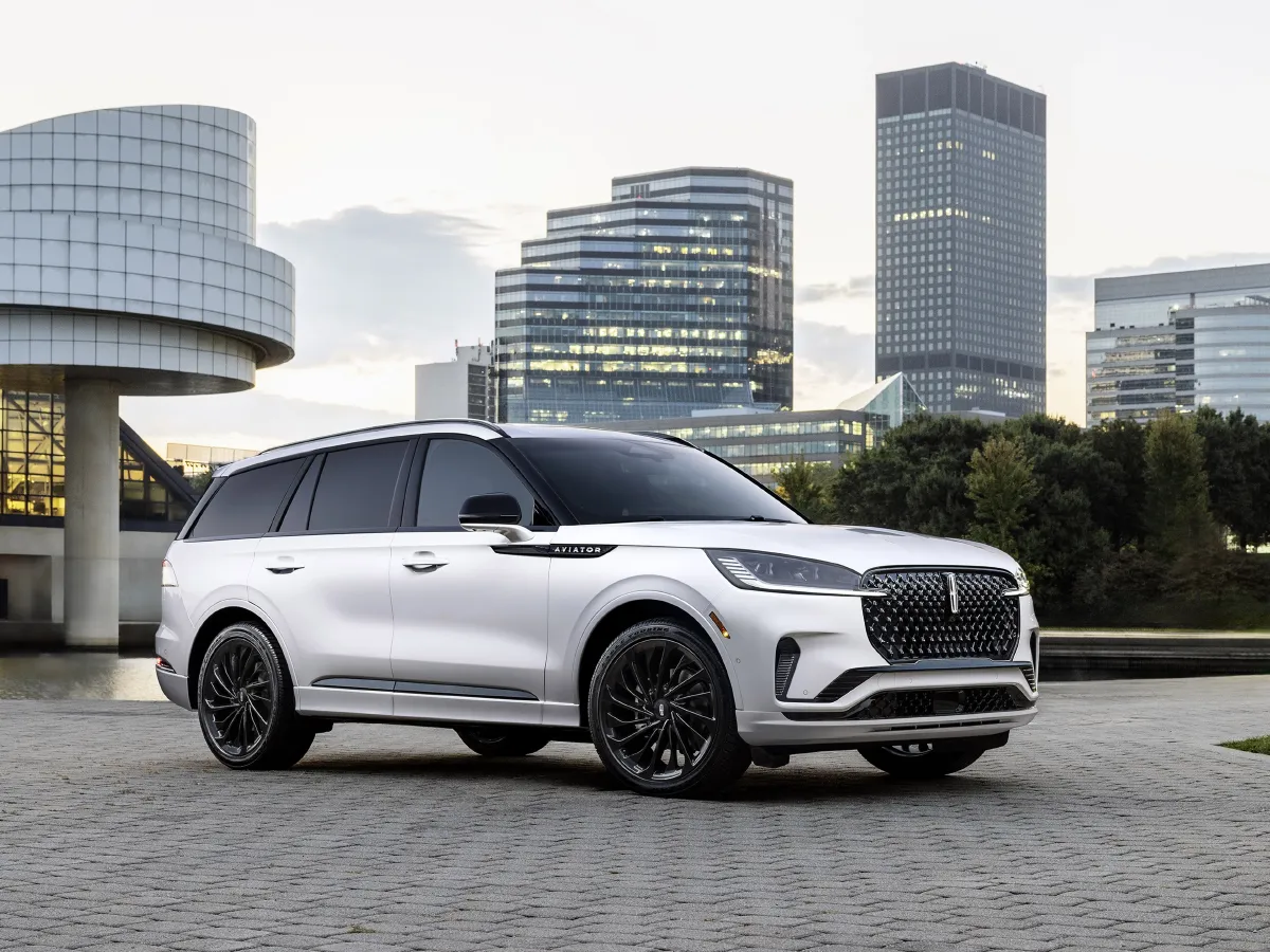 Lincoln Aviator,autocango,china used car exporter,china ev exporter,chinese used car exporter,chinese used ev exporter