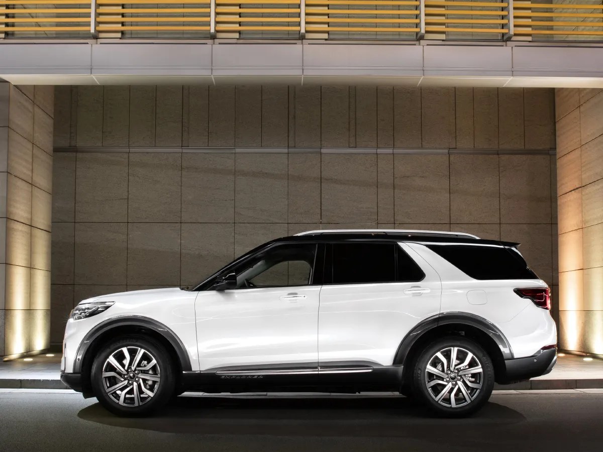 Ford Explorer,autocango,china used car exporter,china ev exporter,chinese used car exporter,chinese used ev exporter