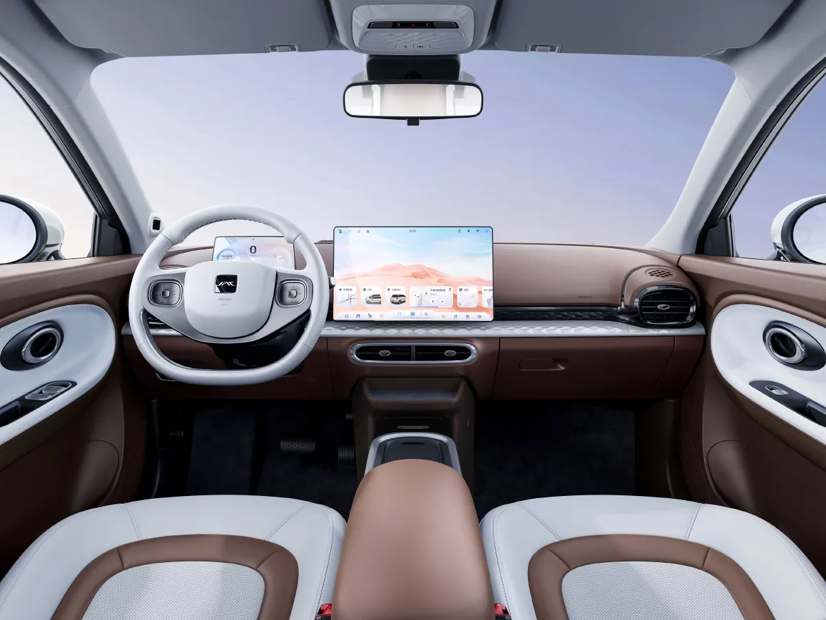 JAC EV YiWei 3,autocango,china used car exporter,china ev exporter,chinese used car exporter,chinese used ev exporter