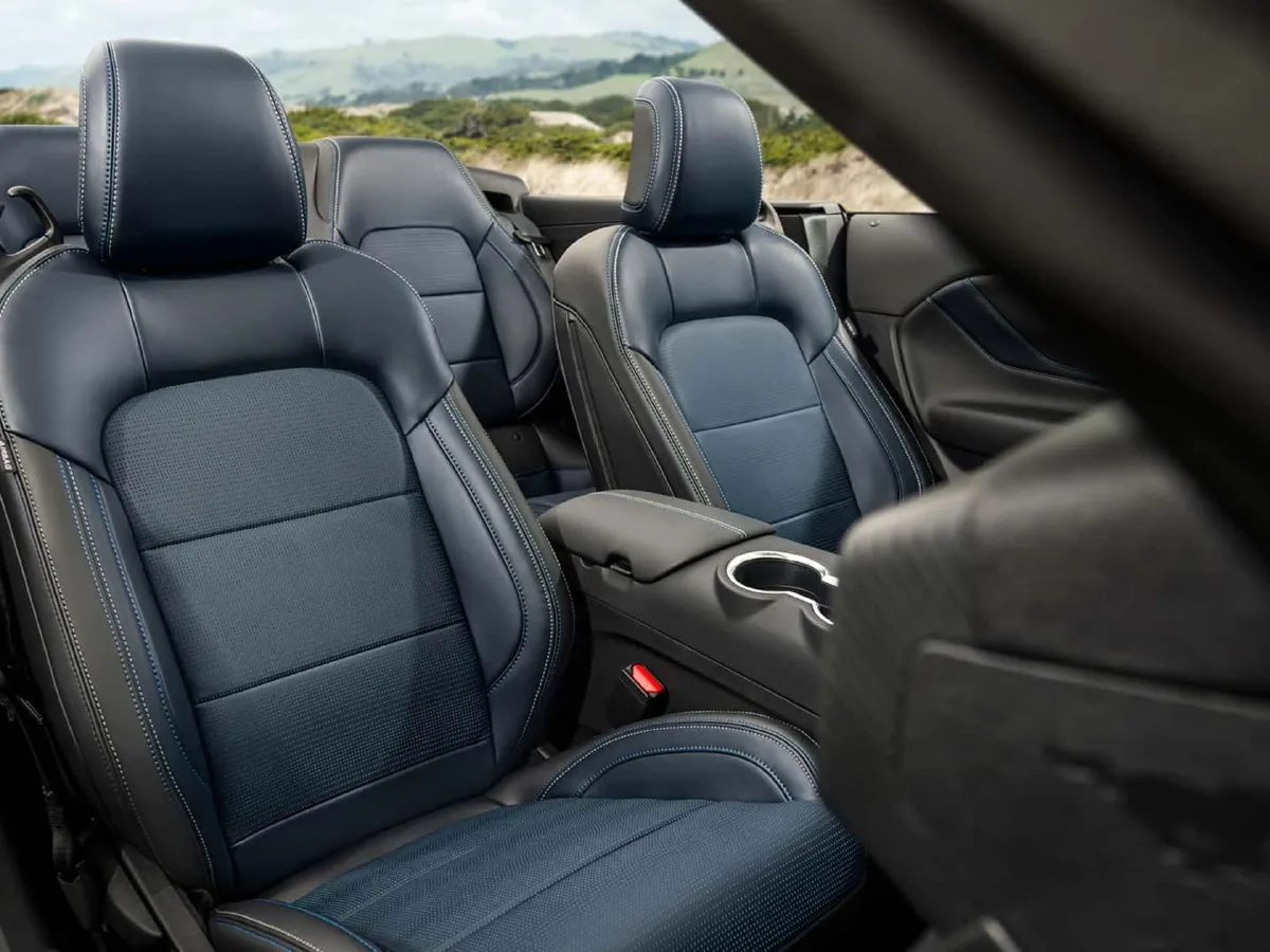 Ford Mustang,autocango,china used car exporter,china ev exporter,chinese used car exporter,chinese used ev exporter