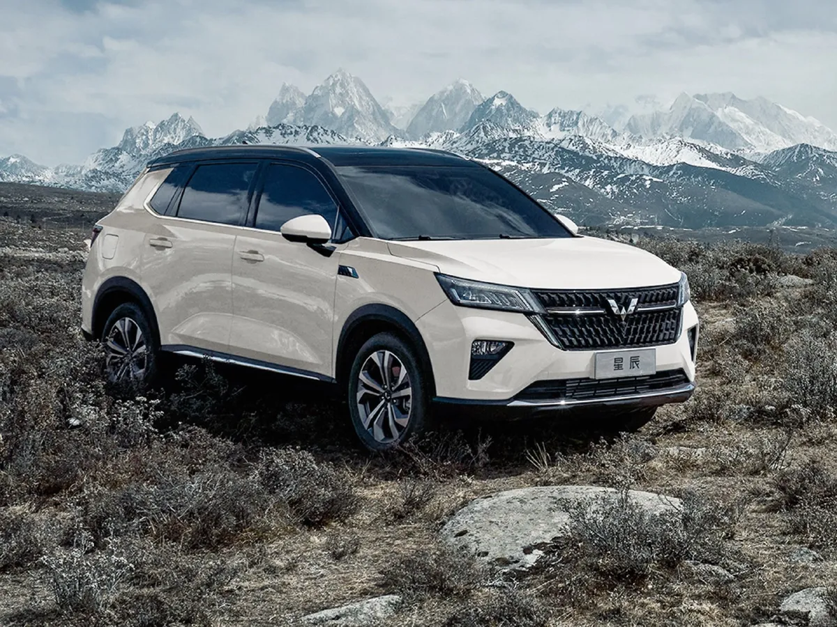 WuLing XingChen,autocango,china used car exporter,china ev exporter,chinese used car exporter,chinese used ev exporter