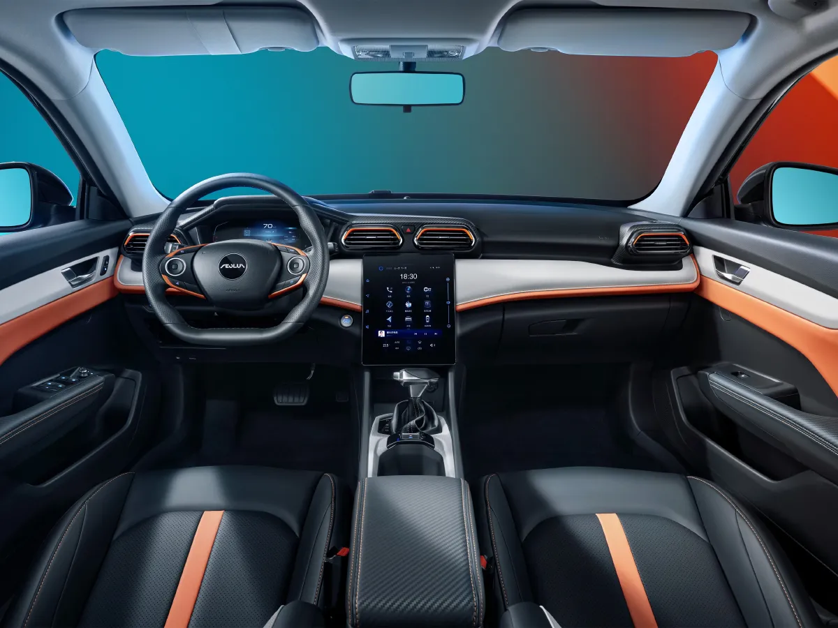 DongFeng Aeolus YiXuan,autocango,china used car exporter,china ev exporter,chinese used car exporter,chinese used ev exporter