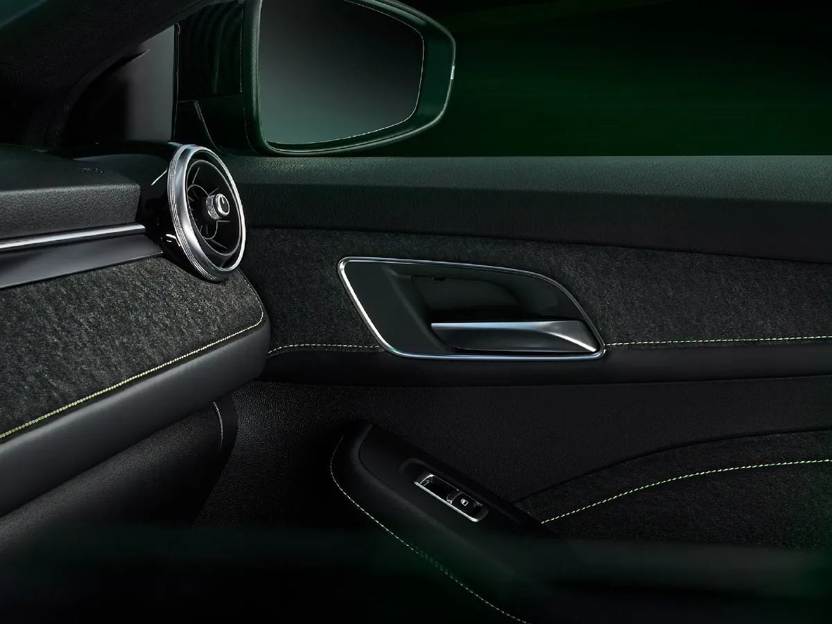 MG 6,autocango,china used car exporter,china ev exporter,chinese used car exporter,chinese used ev exporter