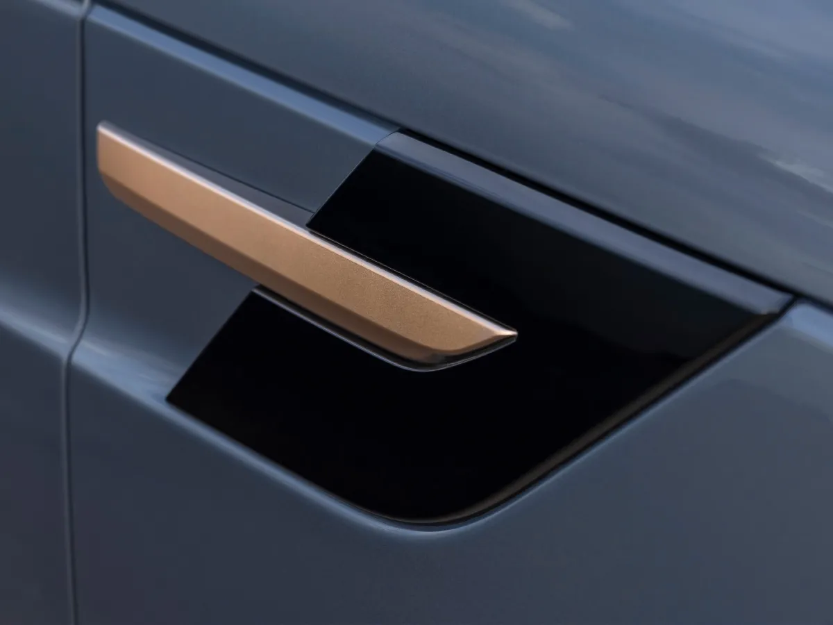 Land Rover Range Rover Sport,autocango,china used car exporter,china ev exporter,chinese used car exporter,chinese used ev exporter