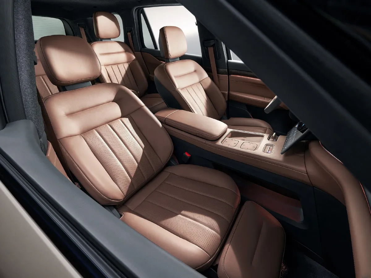 NIO ES8,autocango,china used car exporter,china ev exporter,chinese used car exporter,chinese used ev exporter