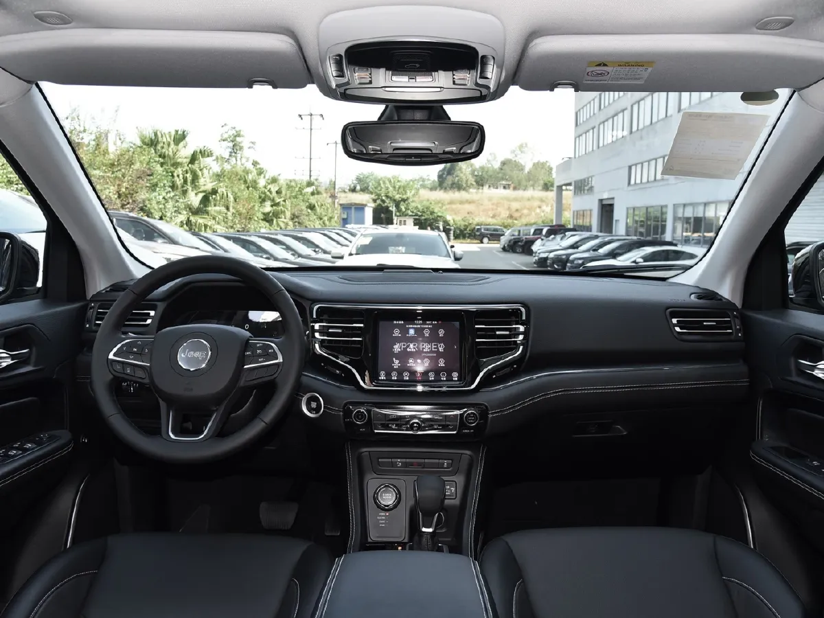 Jeep Commander,autocango,china used car exporter,china ev exporter,chinese used car exporter,chinese used ev exporter