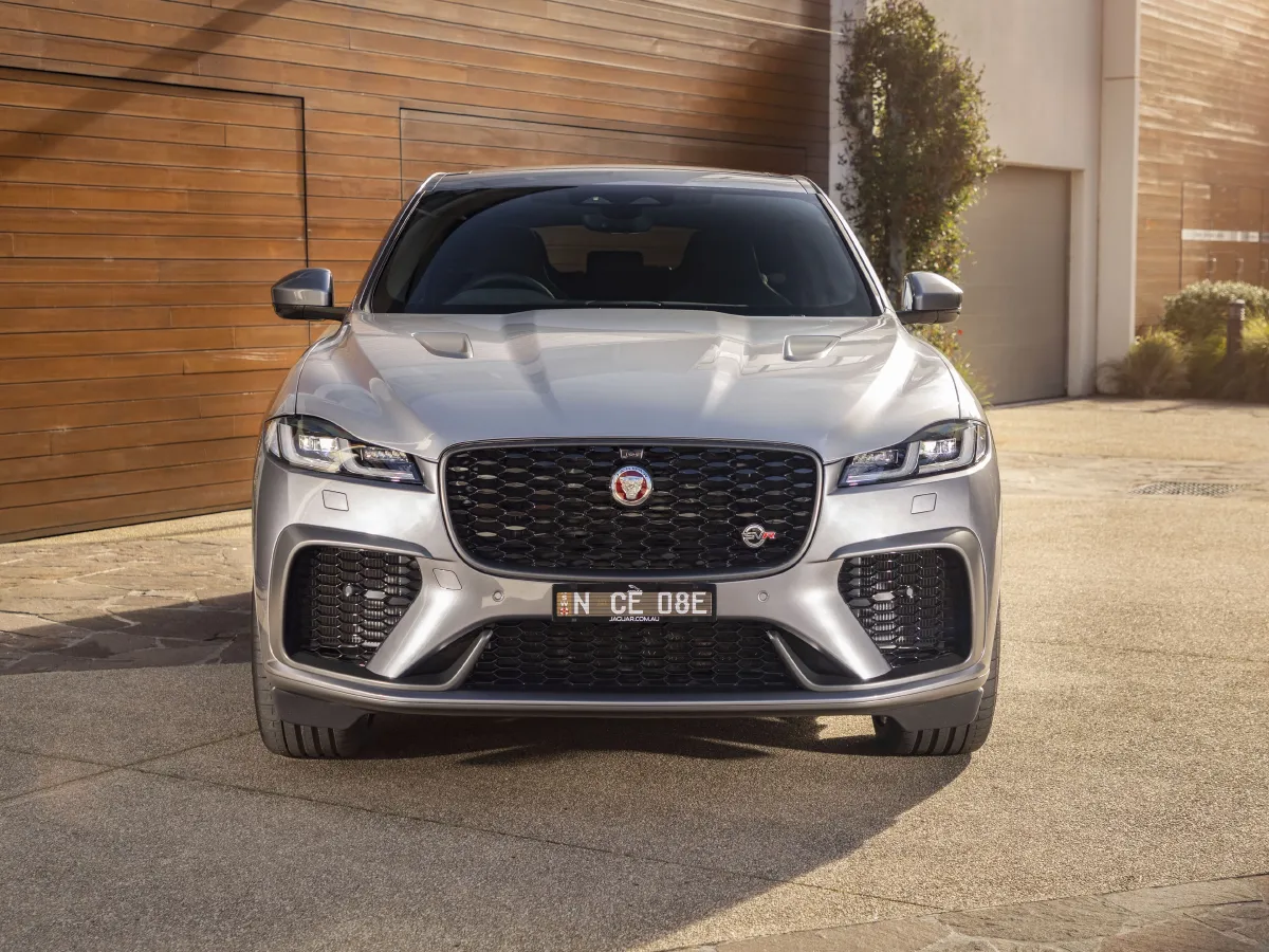 Jaguar F-PACE,autocango,china used car exporter,china ev exporter,chinese used car exporter,chinese used ev exporter