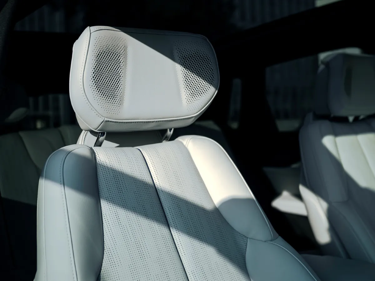 Cadillac IQ Lyriq,autocango,china used car exporter,china ev exporter,chinese used car exporter,chinese used ev exporter