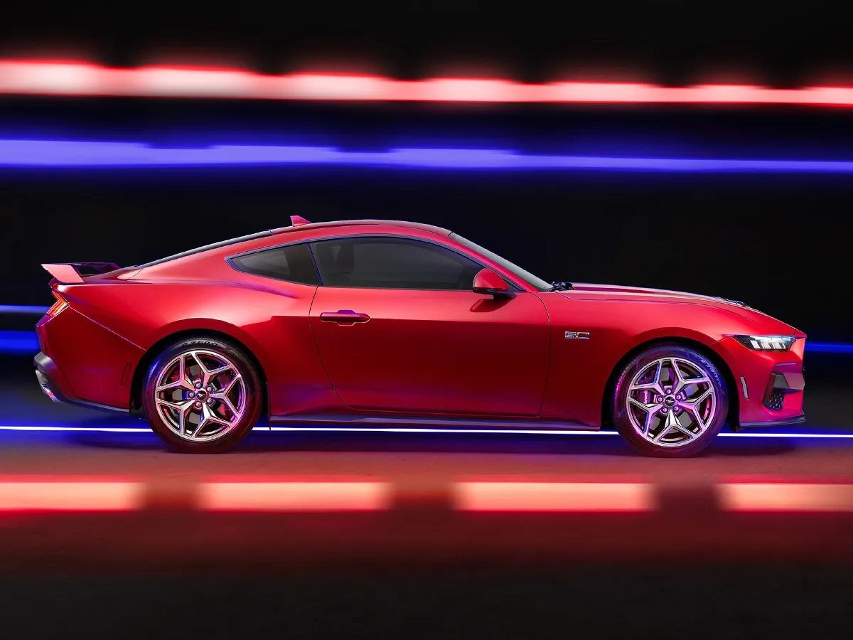 Ford Mustang,autocango,china used car exporter,china ev exporter,chinese used car exporter,chinese used ev exporter